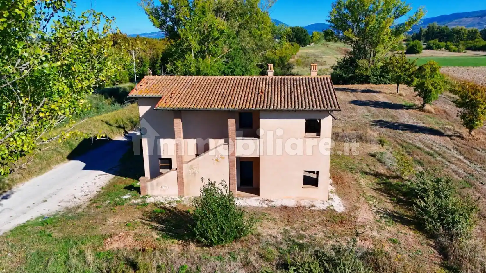 Casa indipendente in vendita a Montefalco