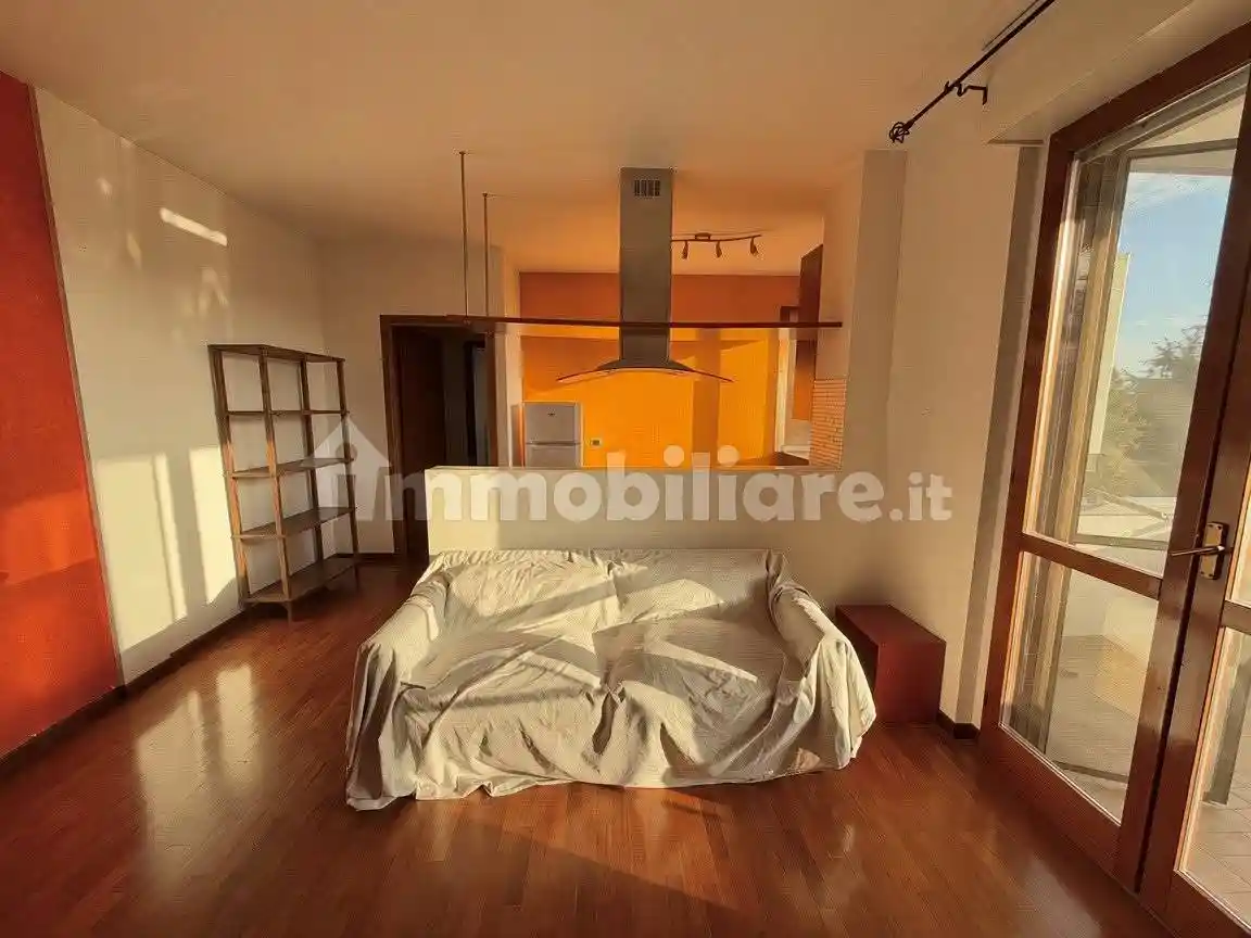 Appartamento in affitto a Pioltello