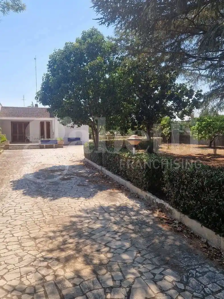 Villa in affitto a Mesagne