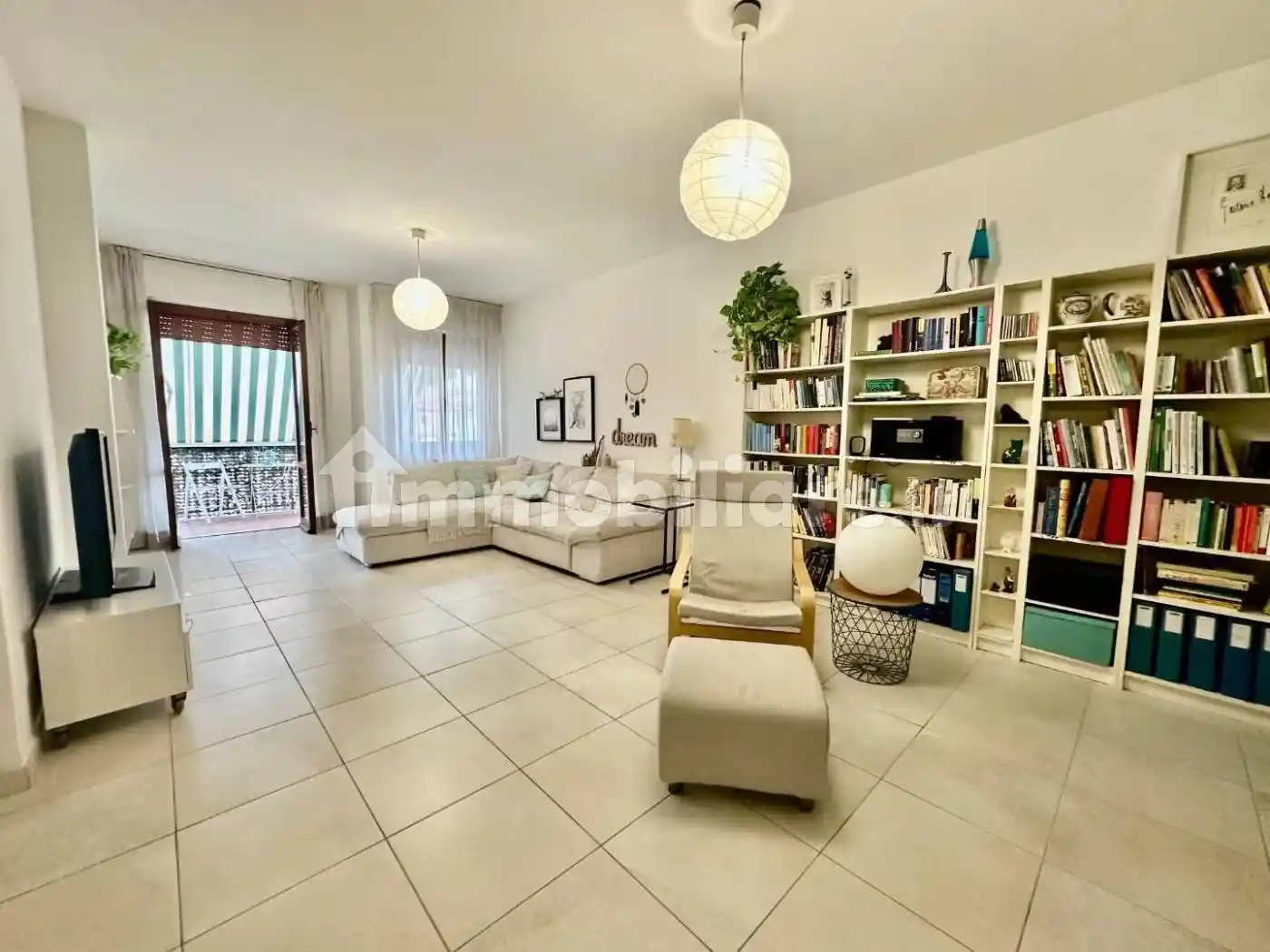 Appartamento in vendita a Carrara