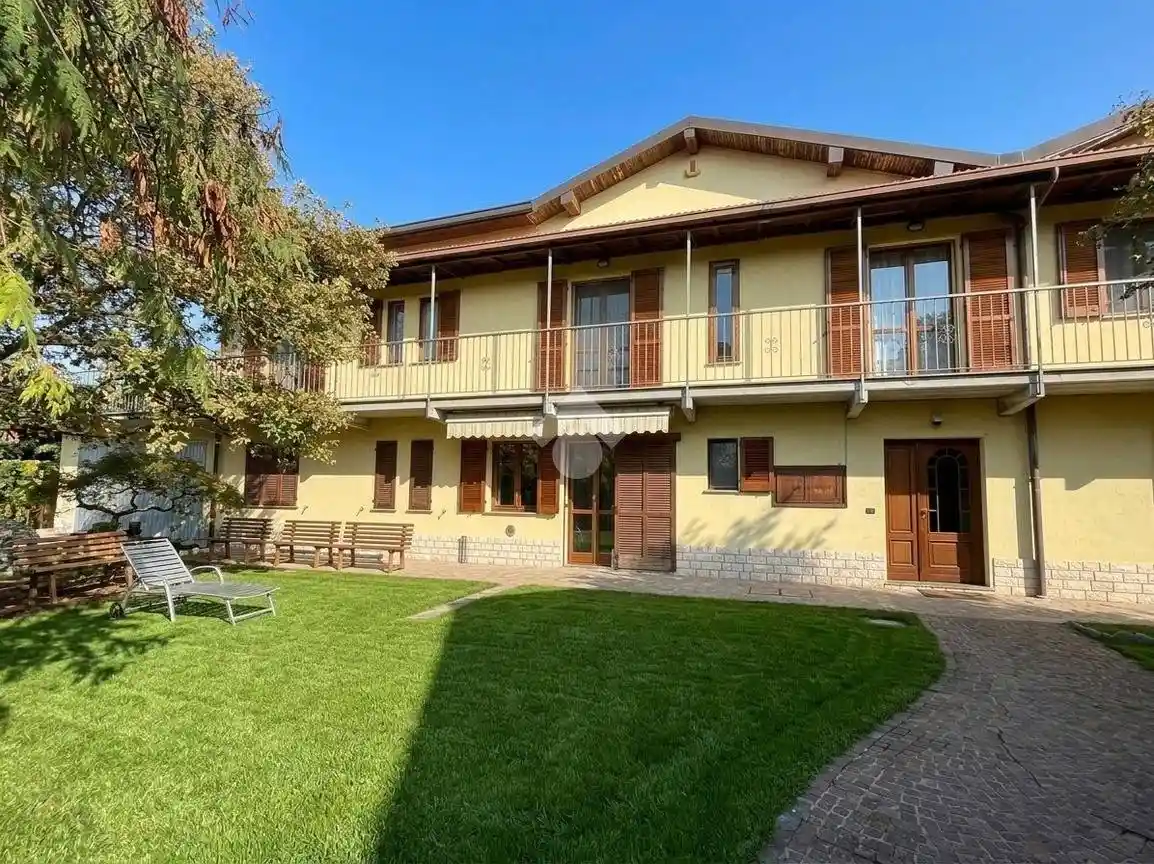 Villa in vendita a Canonica d'Adda