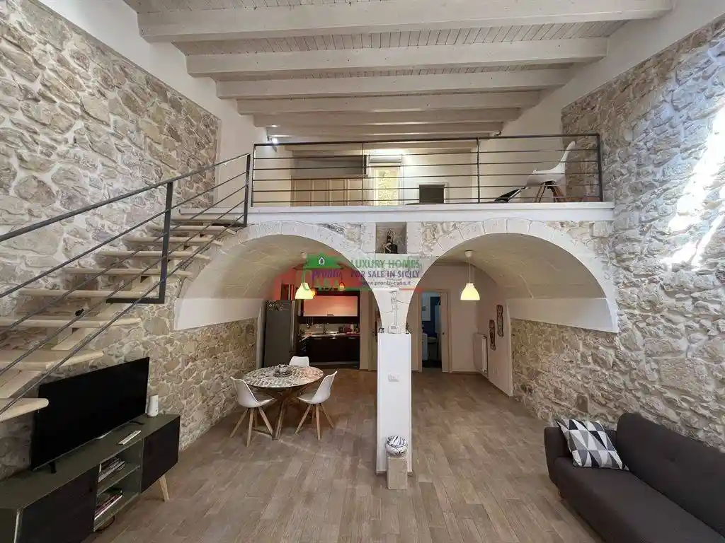 Casa indipendente in vendita a Ragusa