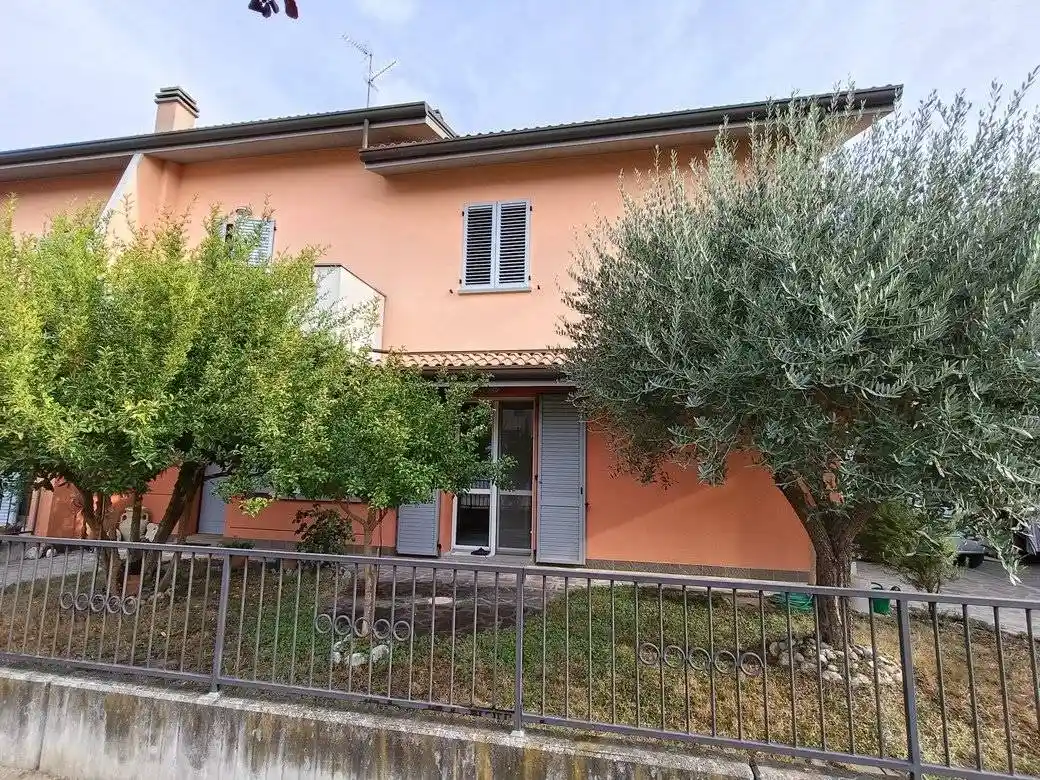 Villa in vendita a Sant'Agata sul Santerno