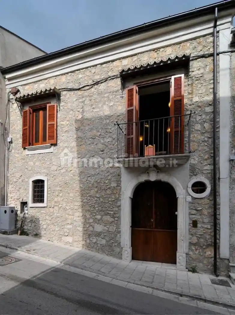 Villa in vendita a Lapio