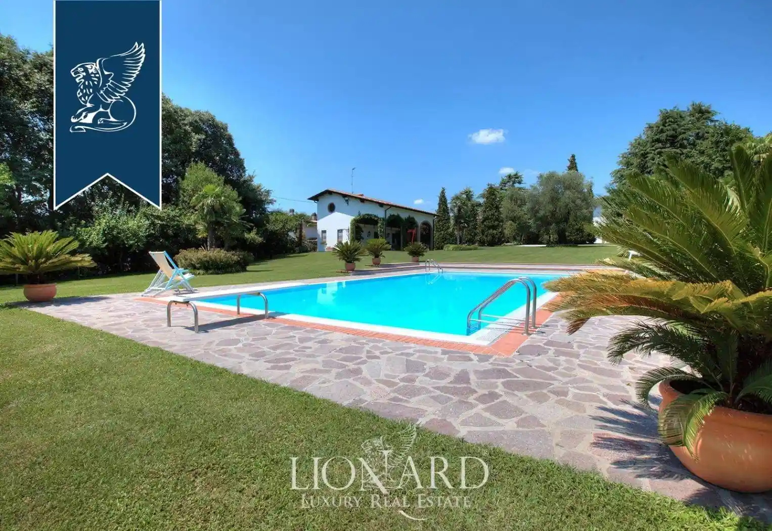 Villa in vendita a Volta Mantovana