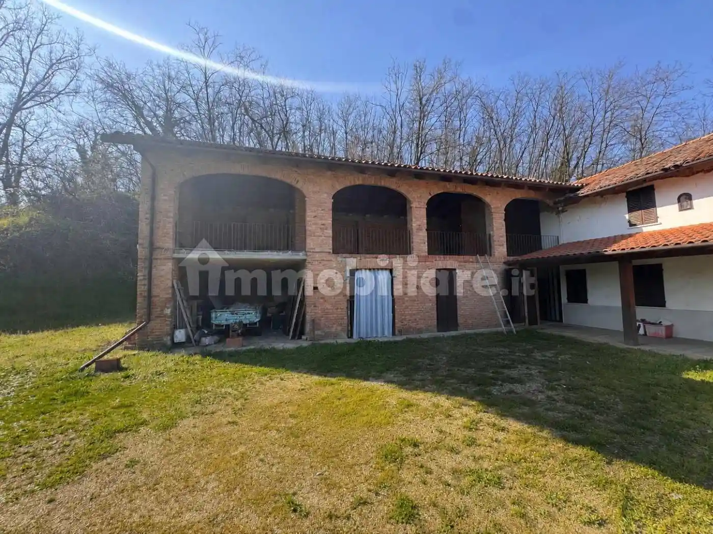 Rustico - Casale in vendita a Asti