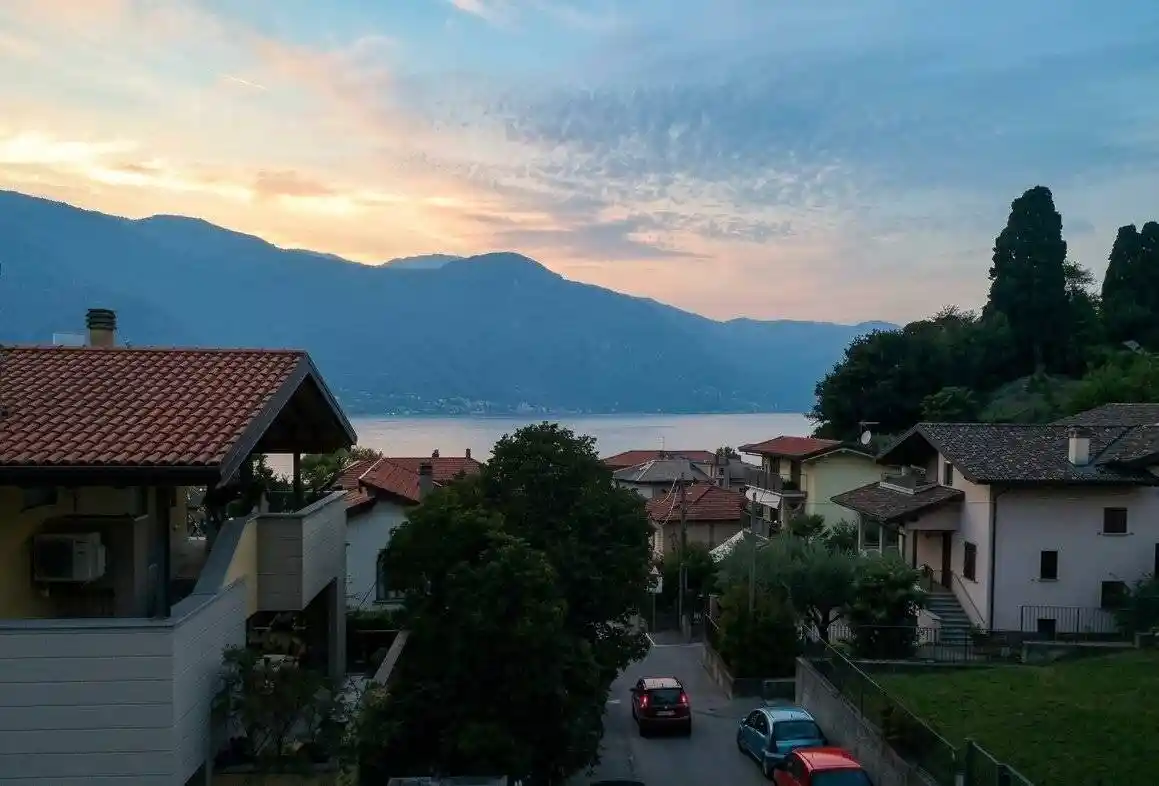 Appartamento in vendita a Abbadia Lariana