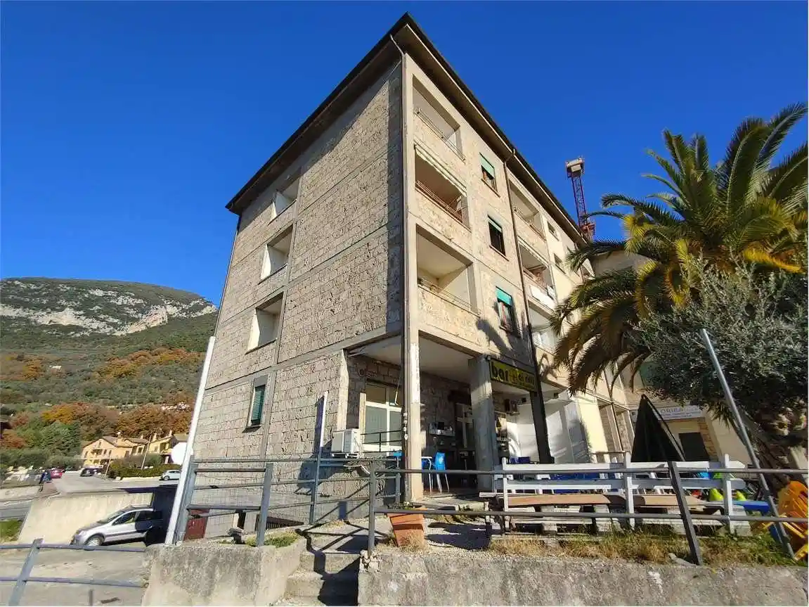 Appartamento in vendita a Ferentillo
