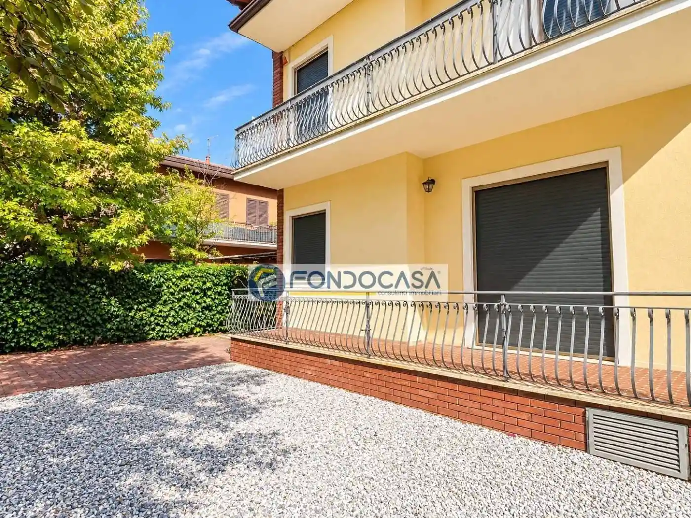 Casa indipendente in vendita a Massa
