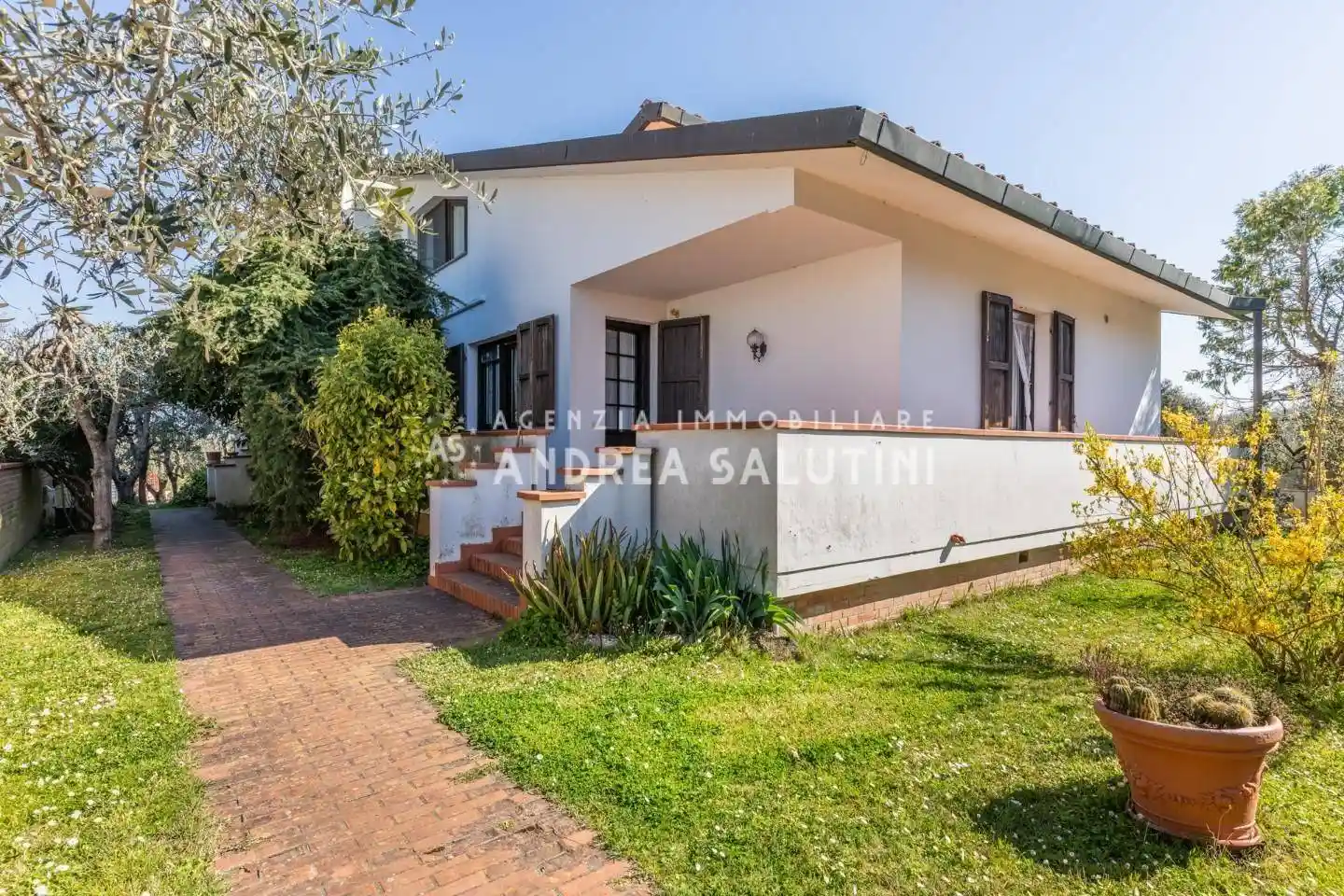 Villa in vendita a Pontedera
