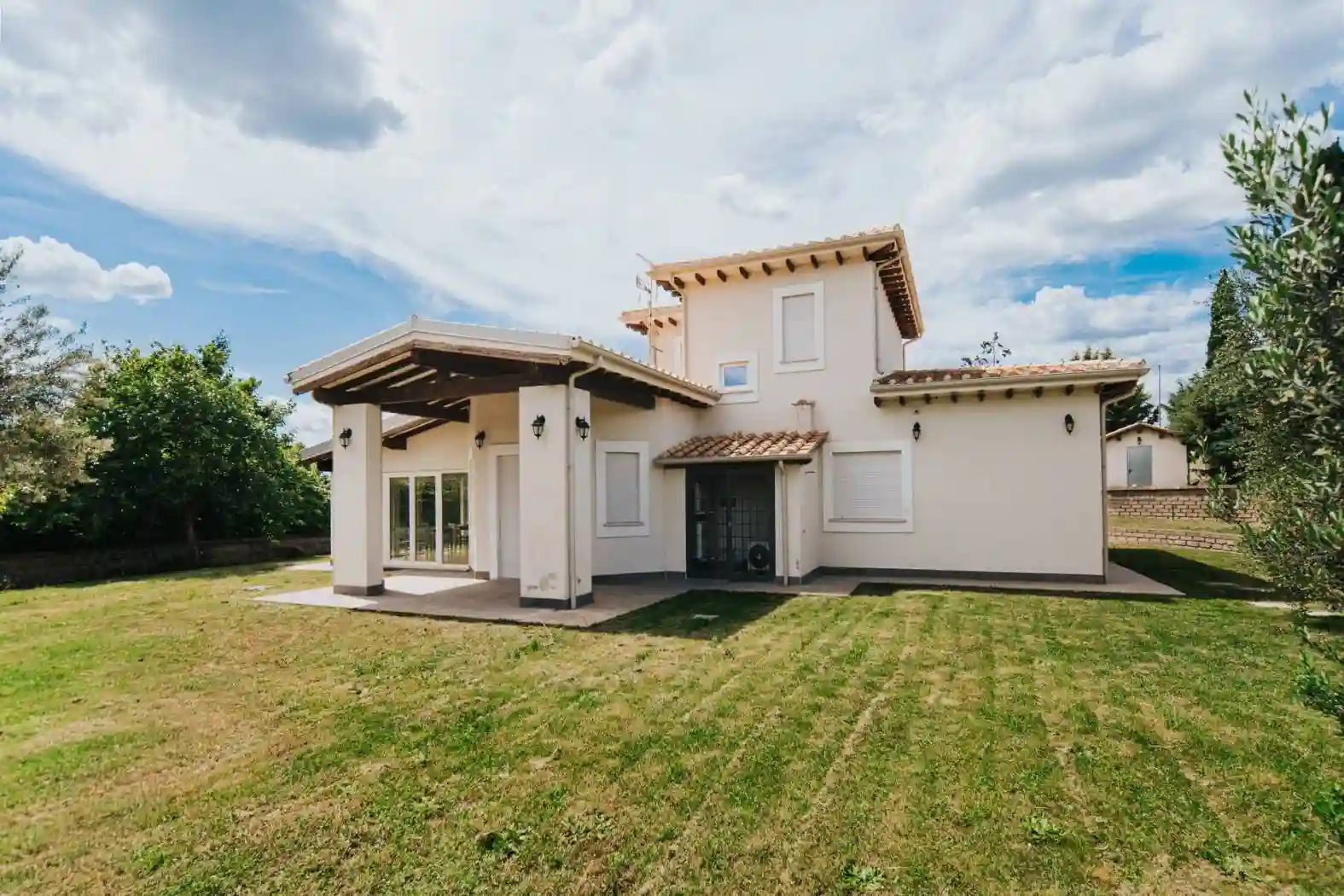 Villa - foto 2