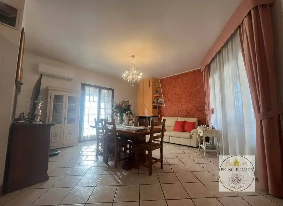 Casa indipendente in vendita a Borgo Veneto