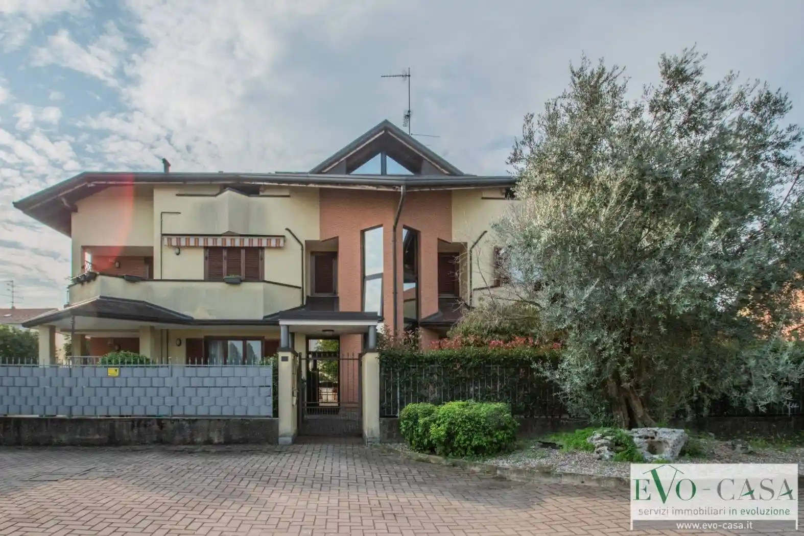 Appartamento in affitto a Olgiate Olona