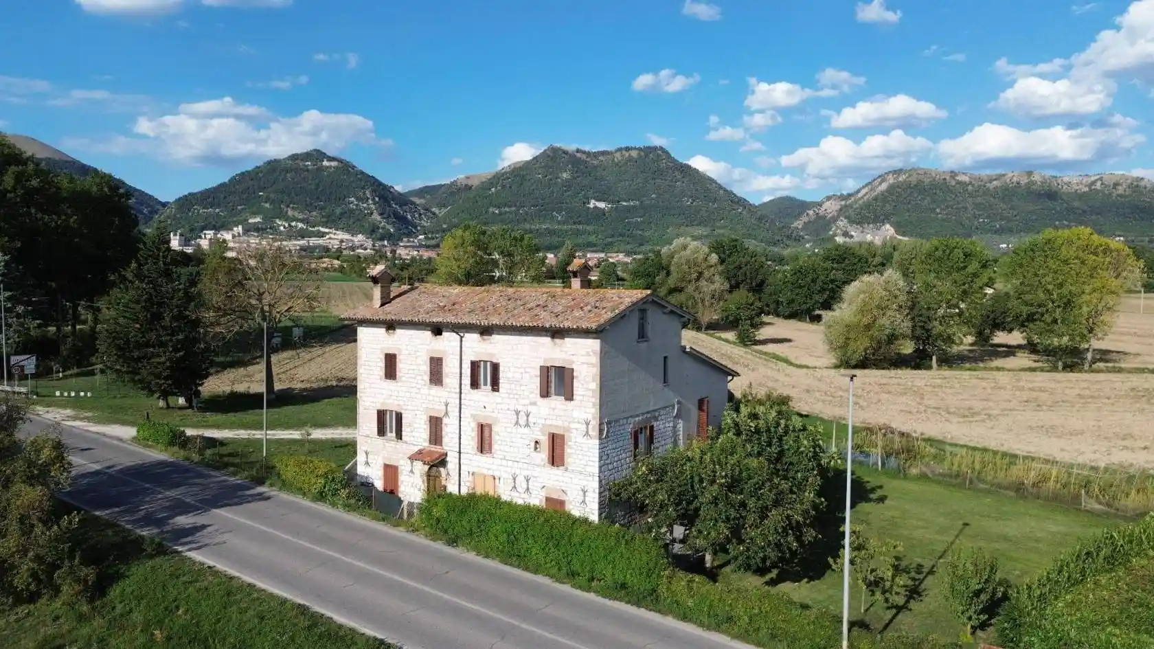 Rustico - Casale in vendita a Gubbio