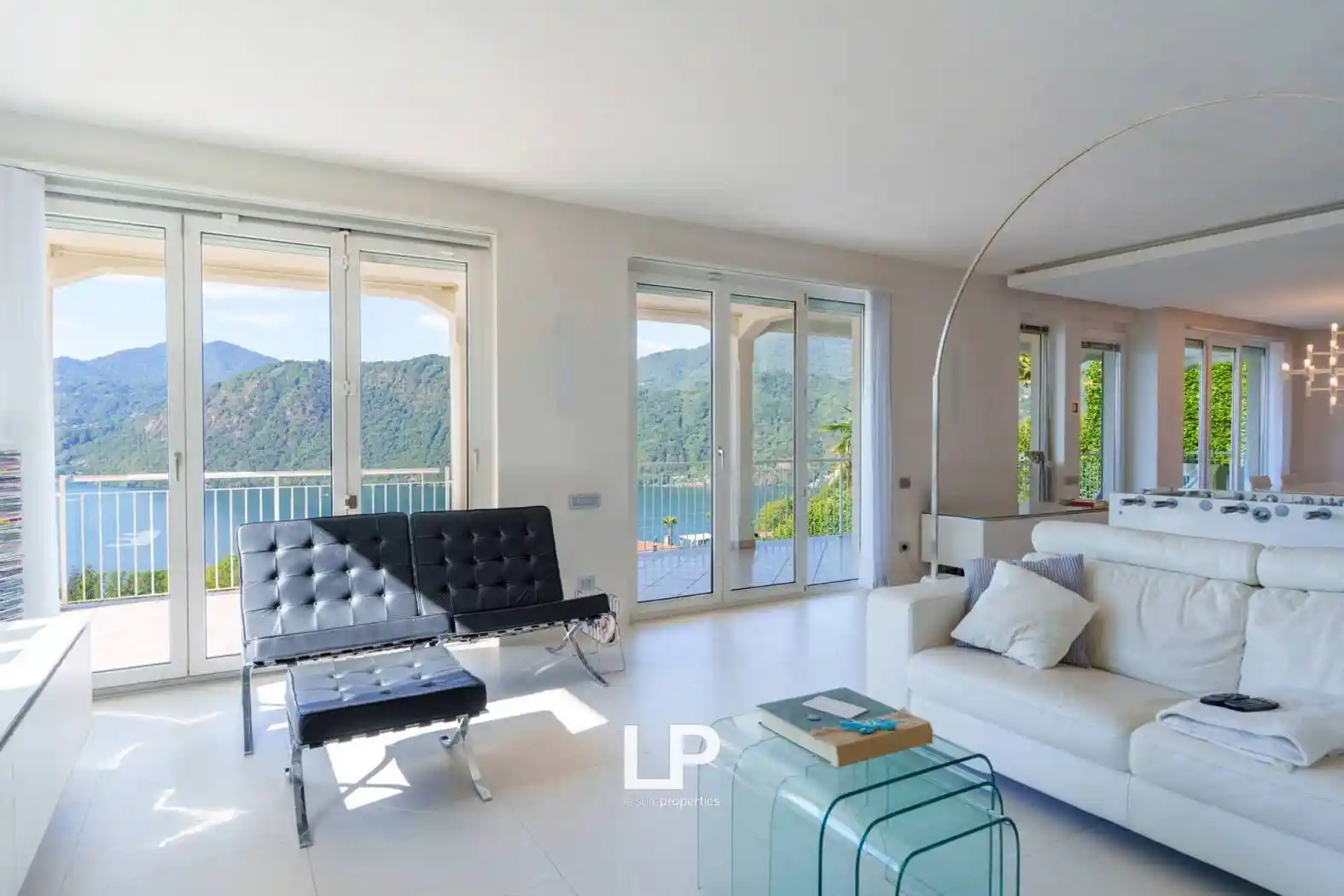 Villa in vendita a Pettenasco