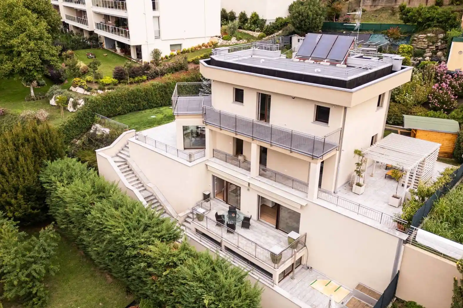 Villa in vendita a Varese