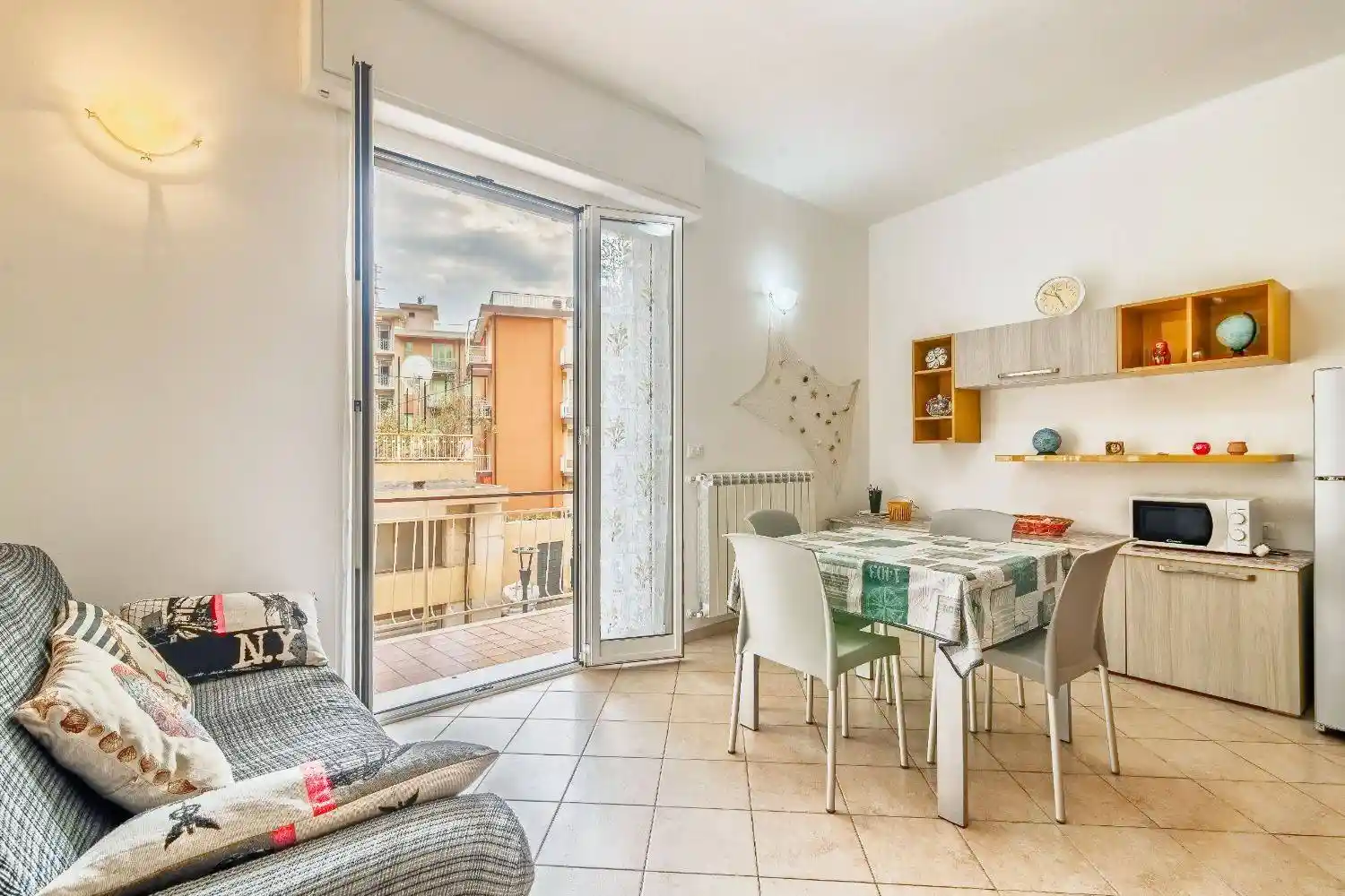 Appartamento in vendita a Ceriale