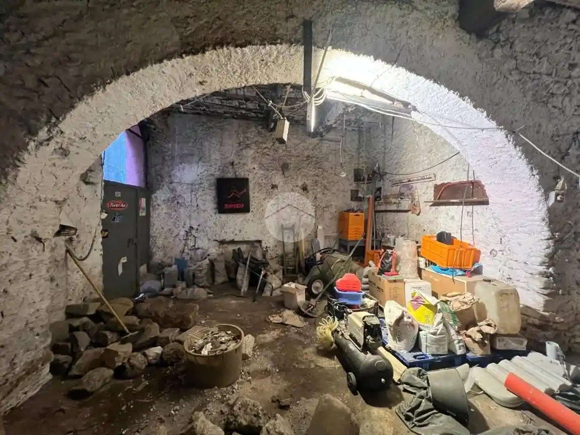Rustico - Casale in vendita a Tivoli