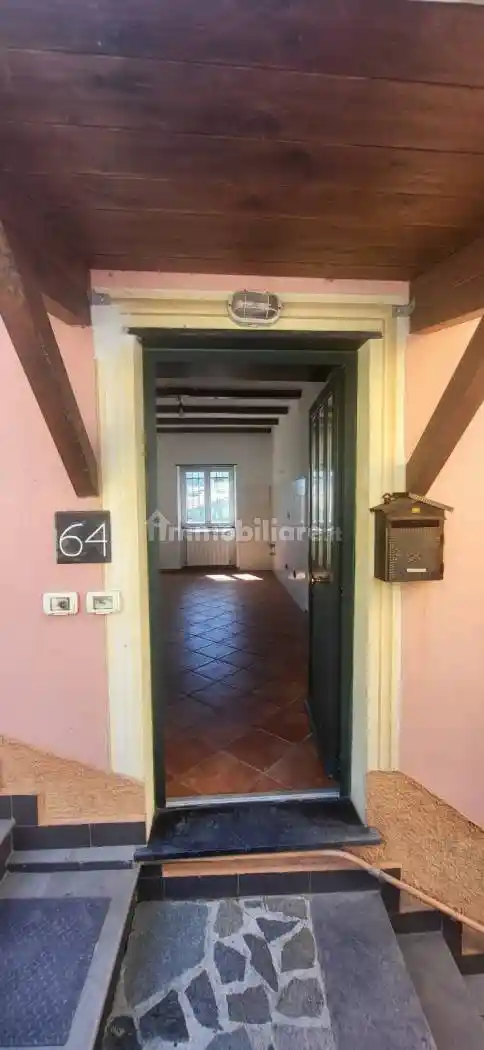 Appartamento in affitto a Lumarzo