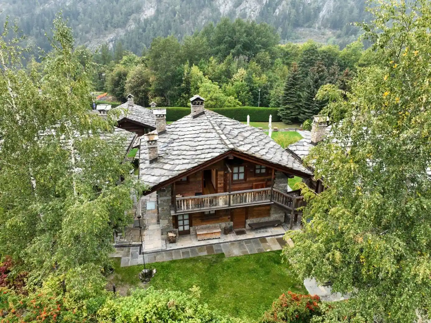 Appartamento in vendita a Courmayeur