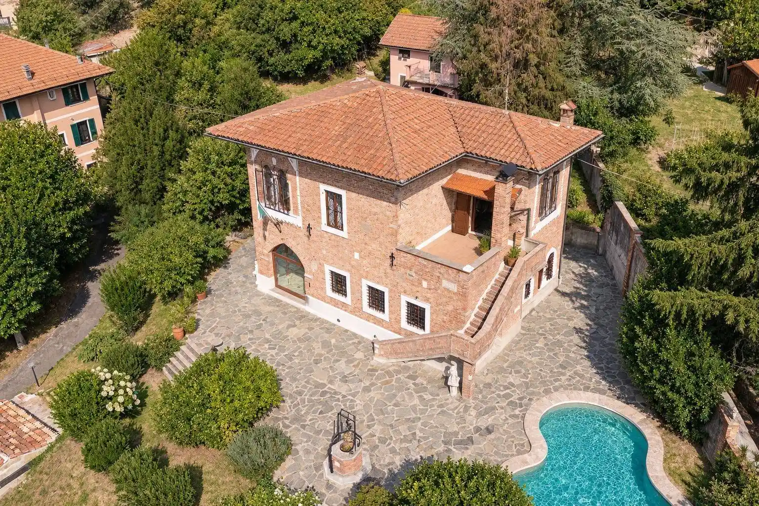 Casa indipendente in vendita a Mignanego