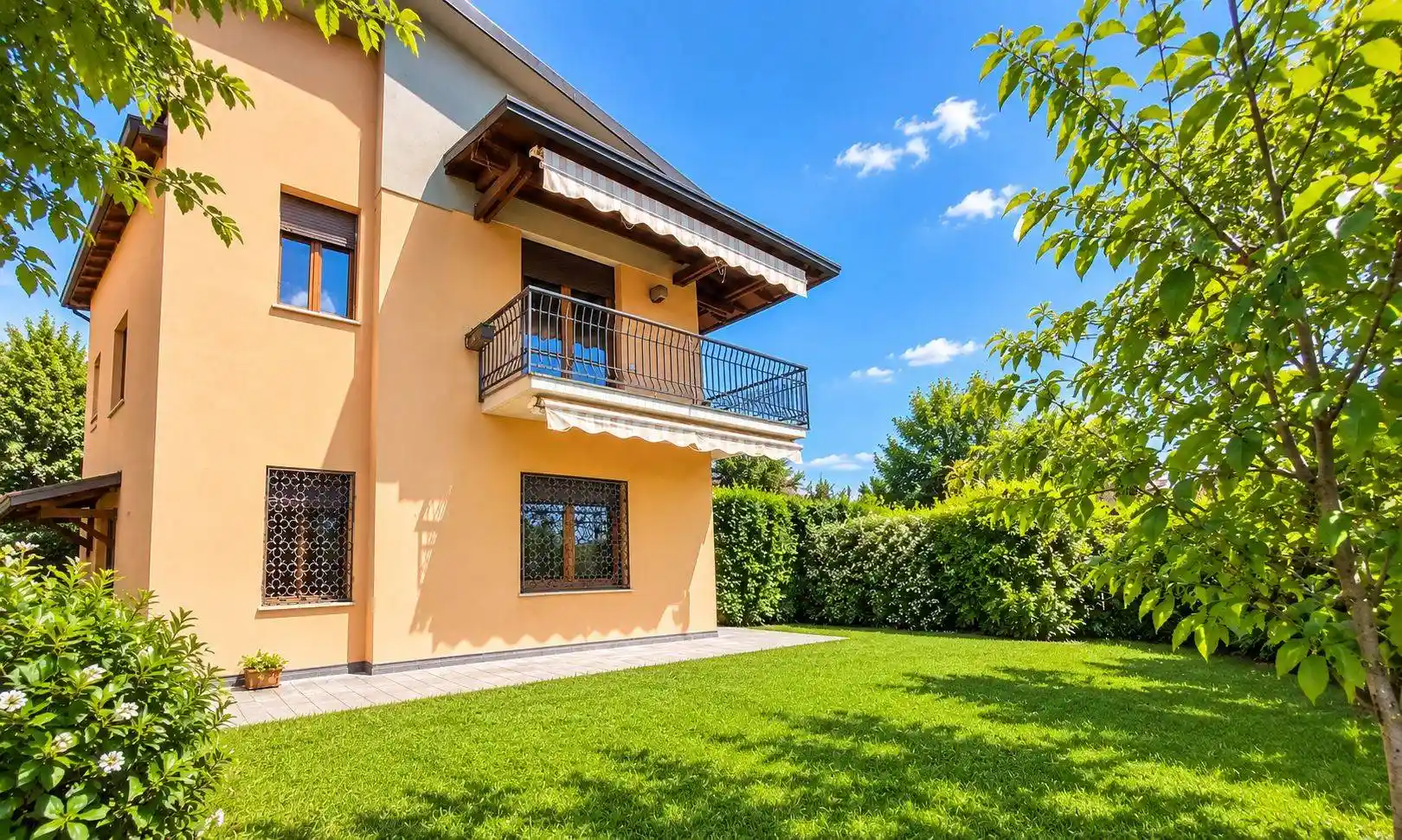 Villa in vendita a Cermenate