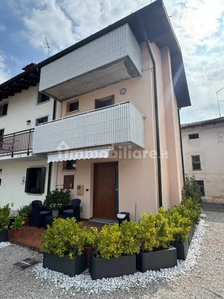Casa indipendente in vendita a Povoletto