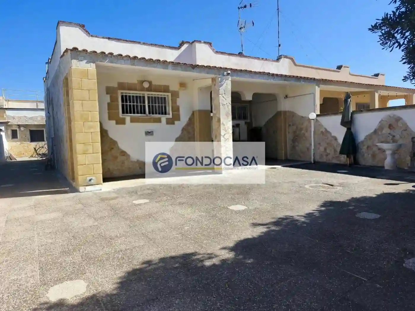 Villa - foto 2
