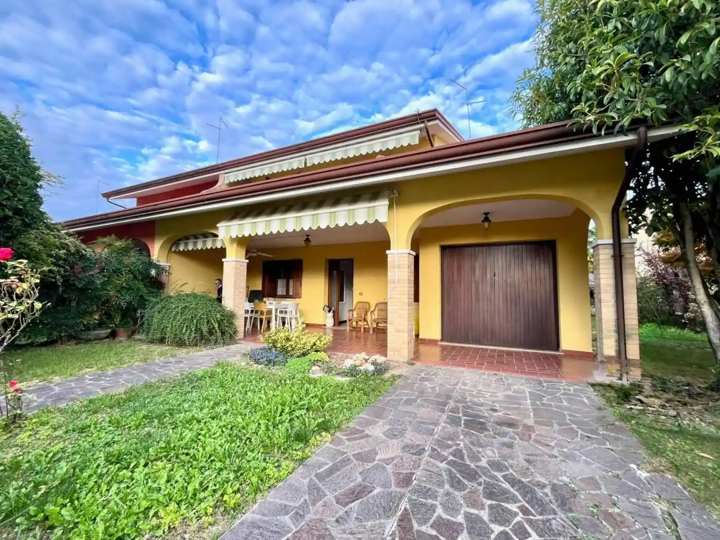 Villa in vendita a Casarsa della Delizia
