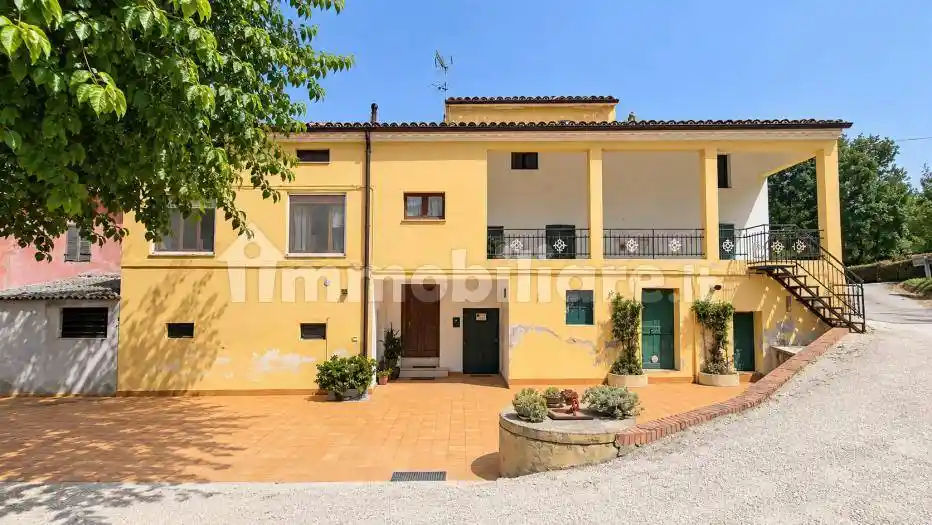 Casa indipendente in vendita a Castelleone di Suasa