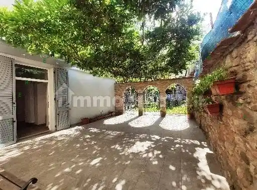 Casa indipendente in vendita a Borgo San Lorenzo