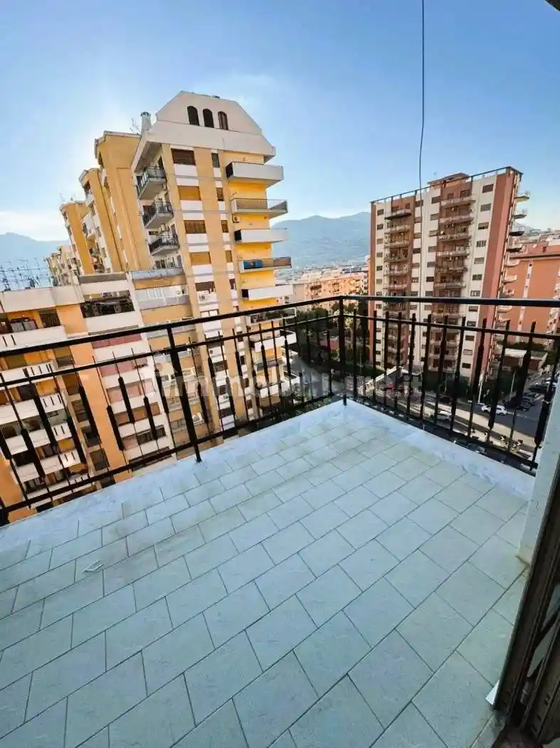 Appartamento in affitto a Palermo