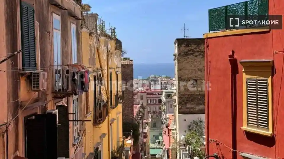 Appartamento in affitto a Napoli