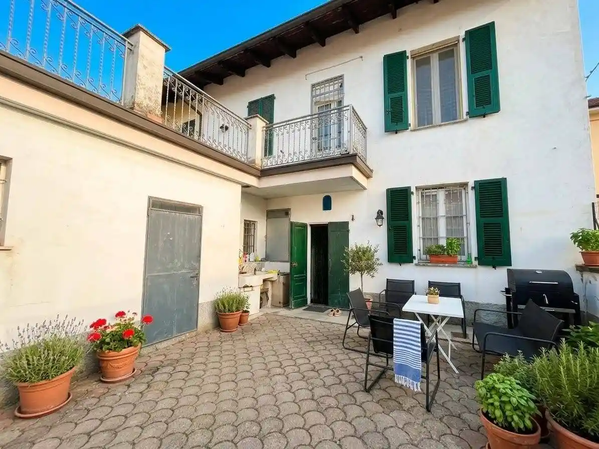 Casa indipendente in vendita a Bosco Marengo