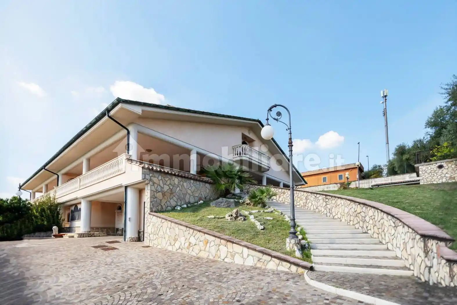 Villa in vendita a Fonte Nuova