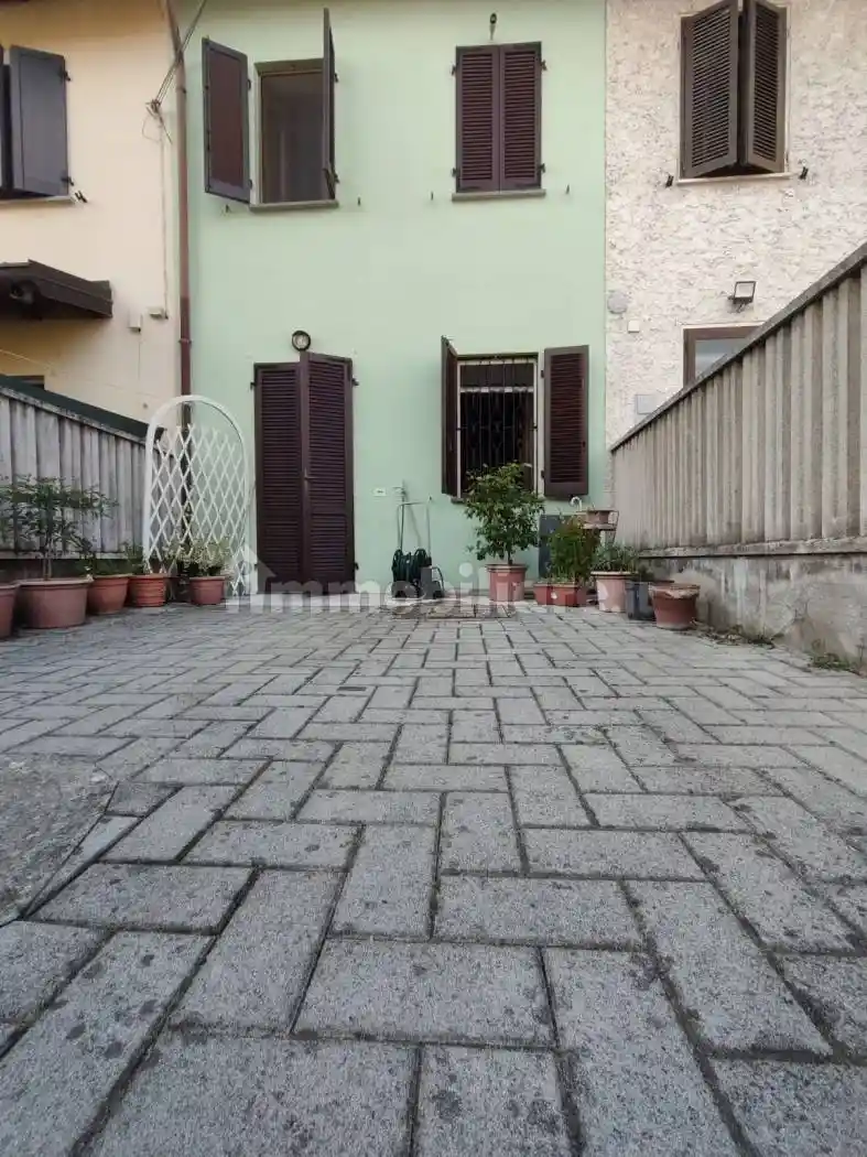 Villetta a schiera in vendita a Ottobiano