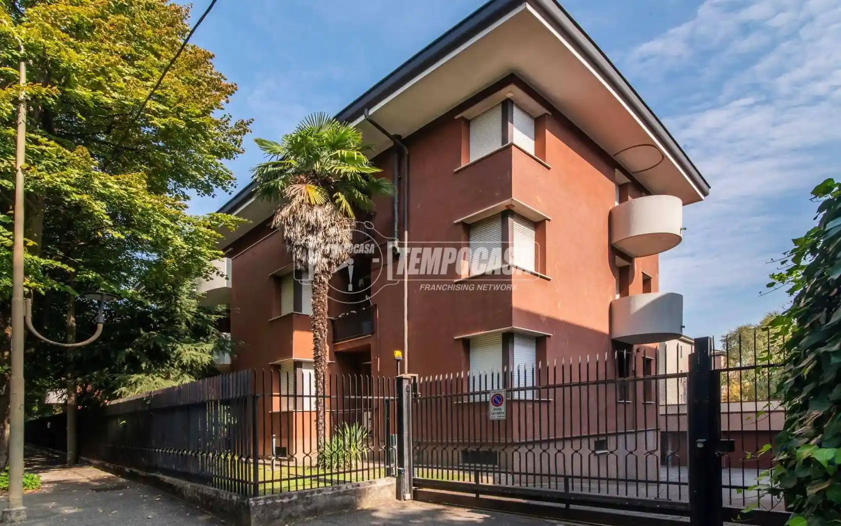 Appartamento in vendita a Desio