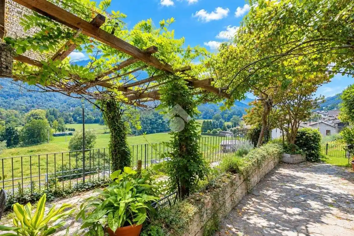 Casa indipendente in vendita a Villar Pellice