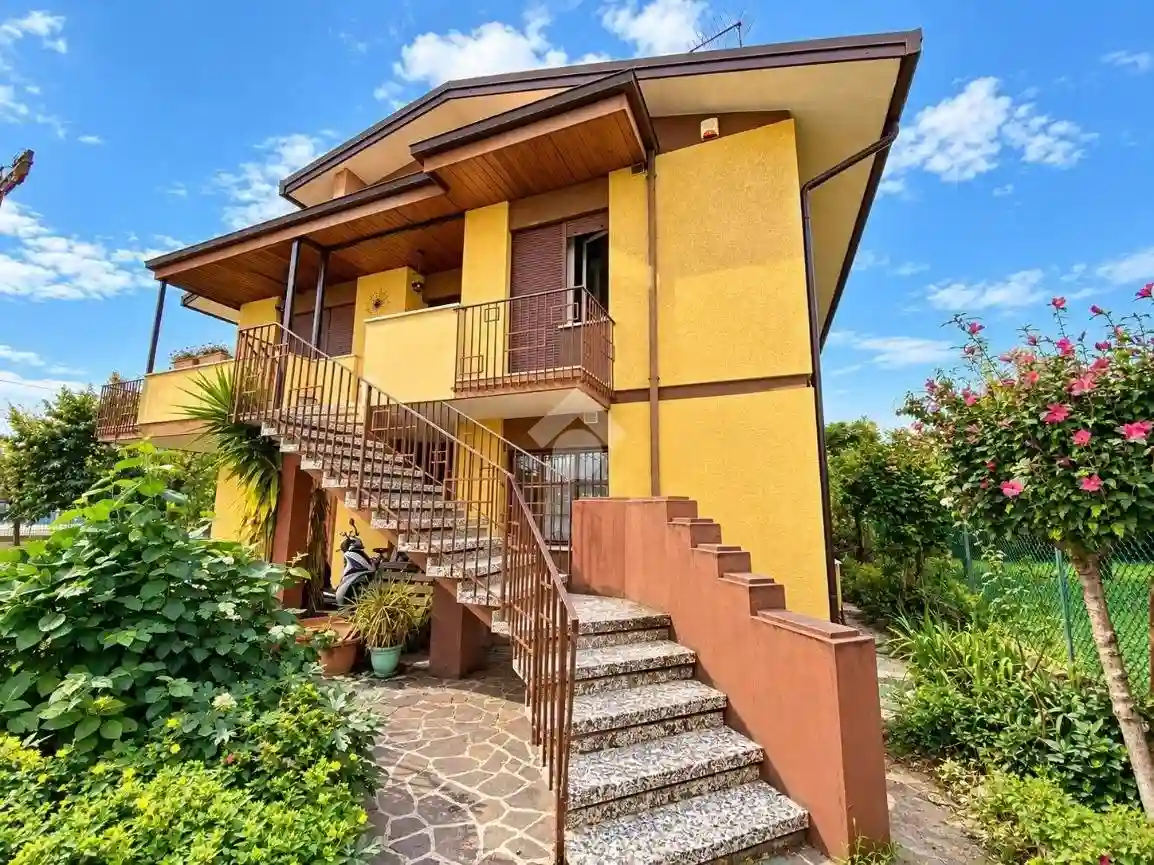 Casa indipendente - foto 2