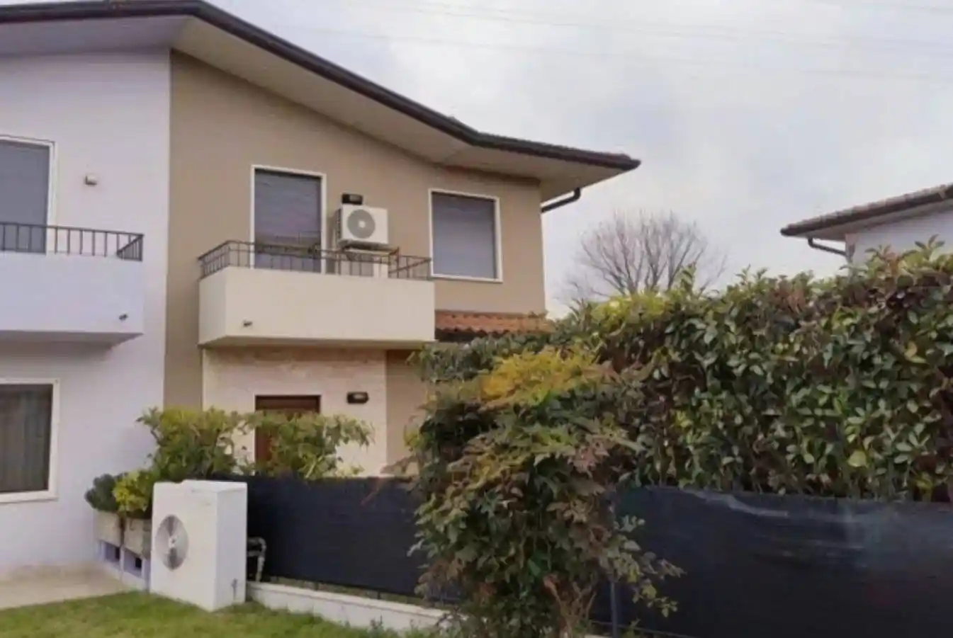 Villa in vendita a Zugliano