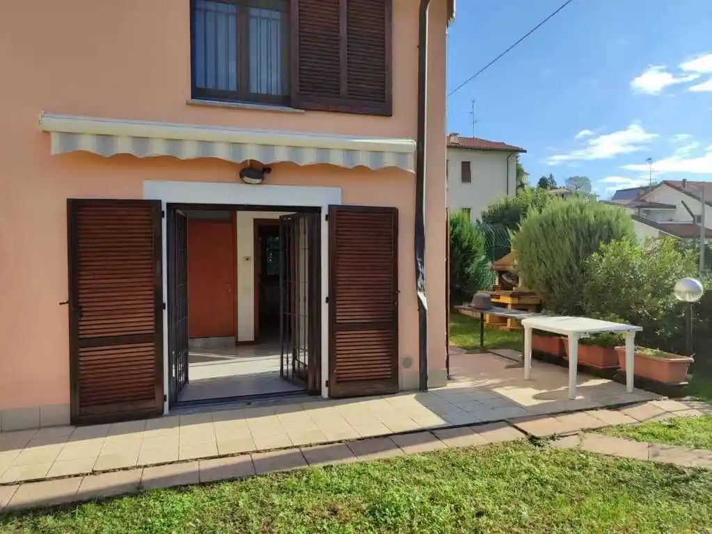 Villa in vendita a Inverigo