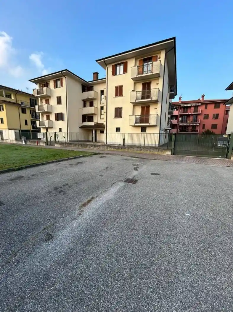 Appartamento in vendita a Cava Manara