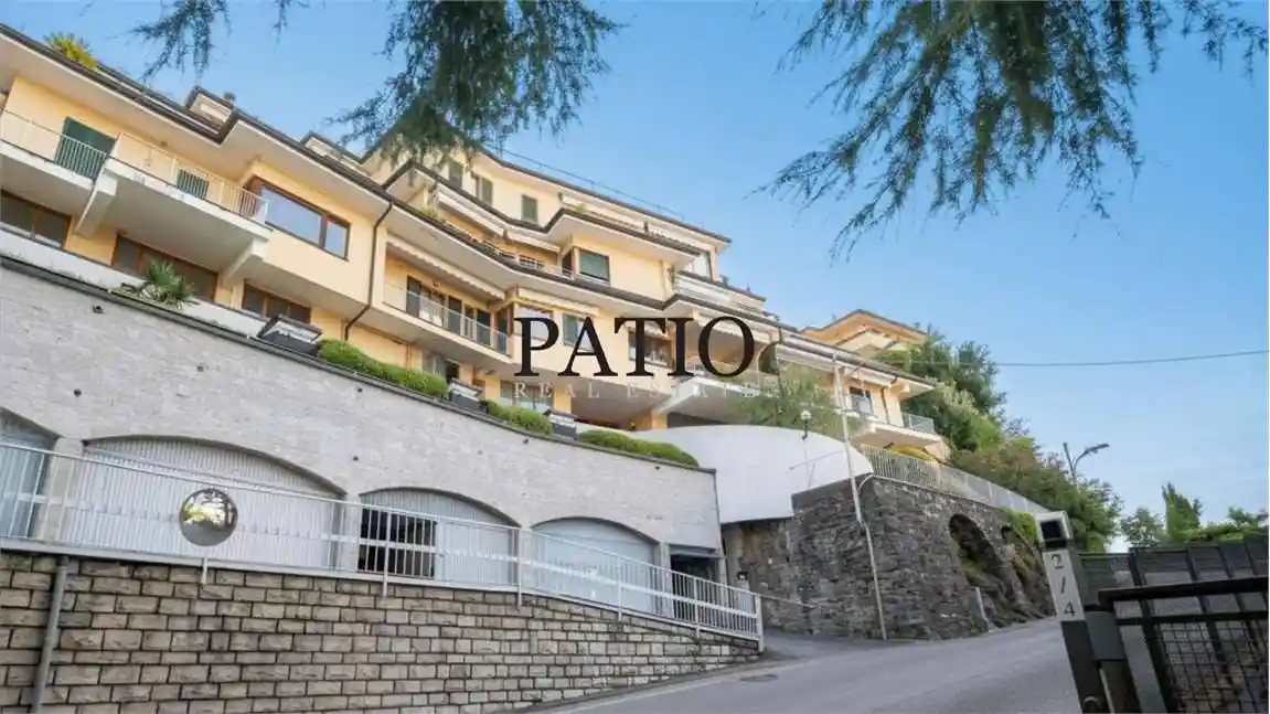Appartamento in vendita a Como