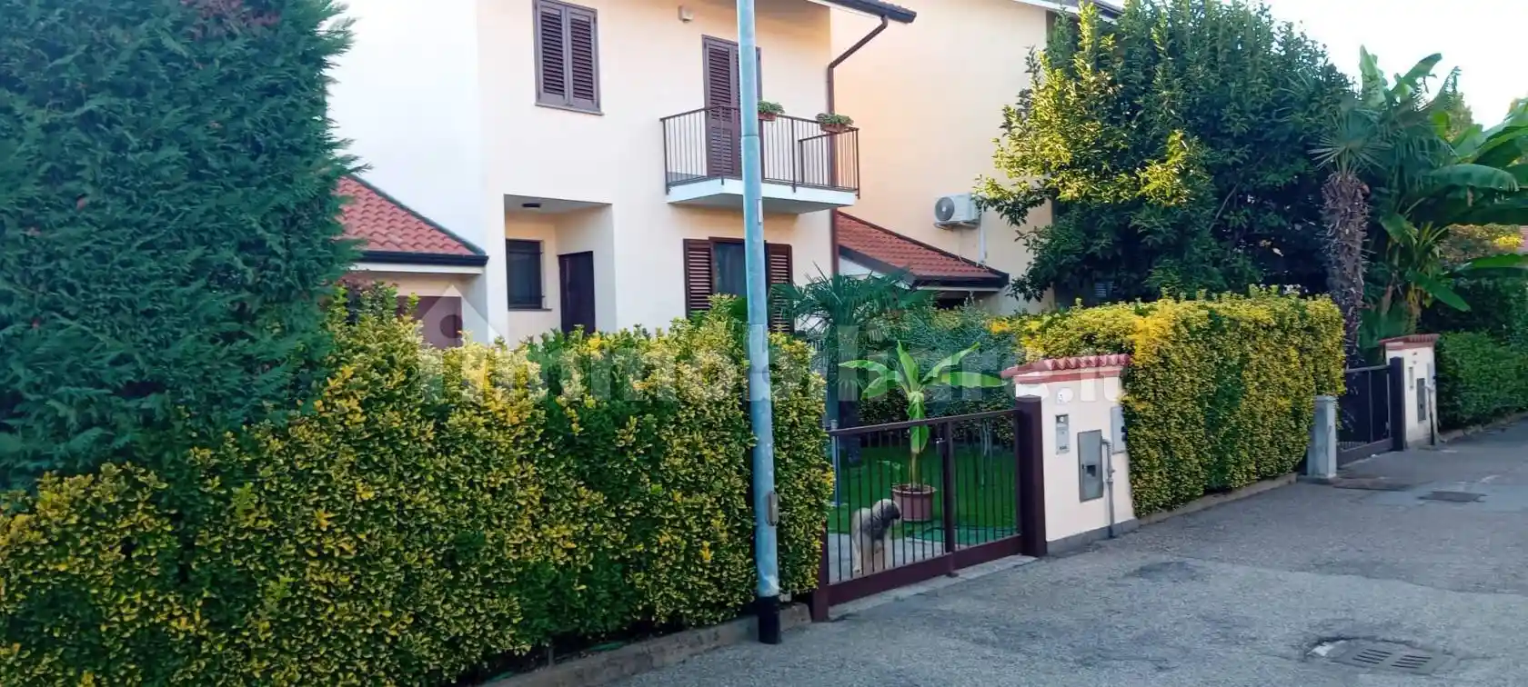 Villetta a schiera in vendita a Cassinetta di Lugagnano