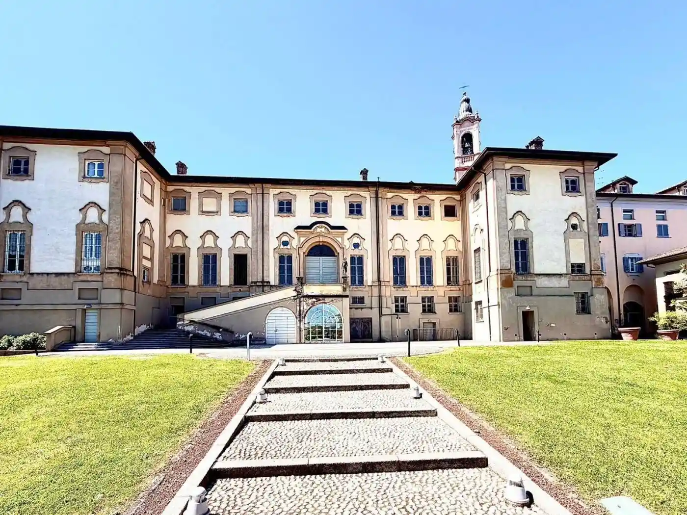 Appartamento in vendita a Cava Manara