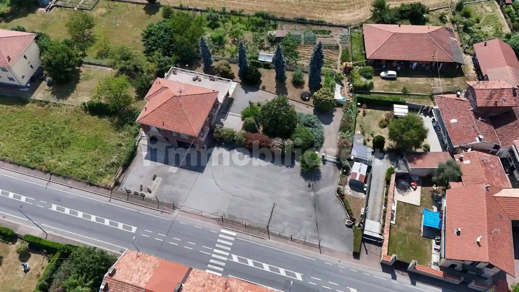 Villa - foto 2