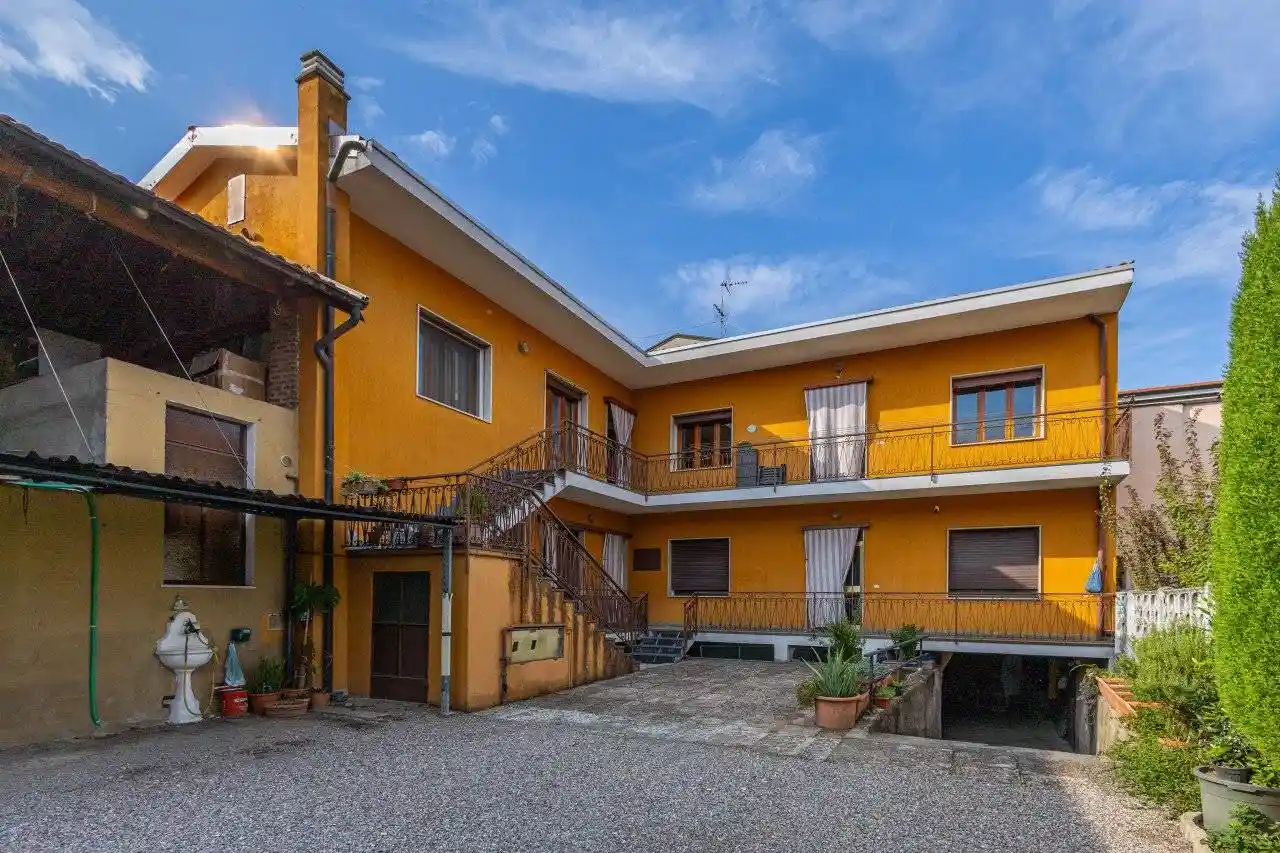 Villa in vendita a Arluno