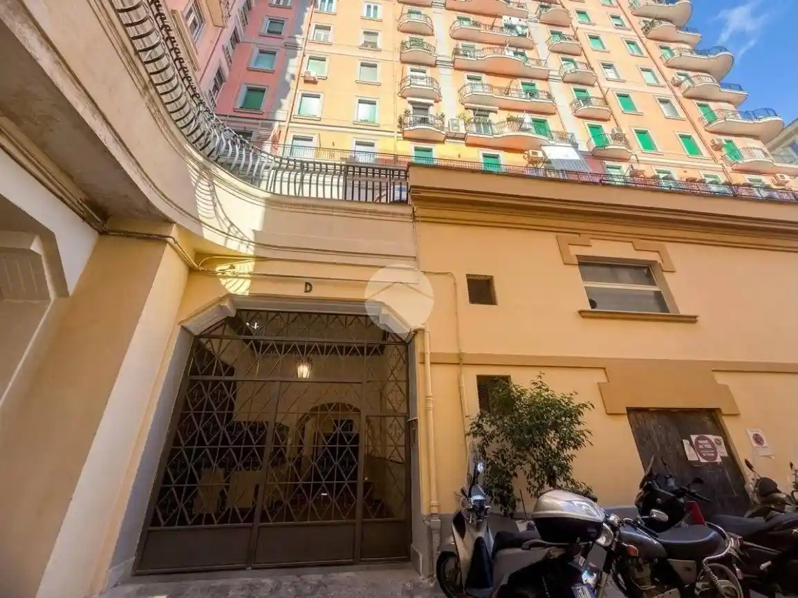 Appartamento in affitto a Napoli