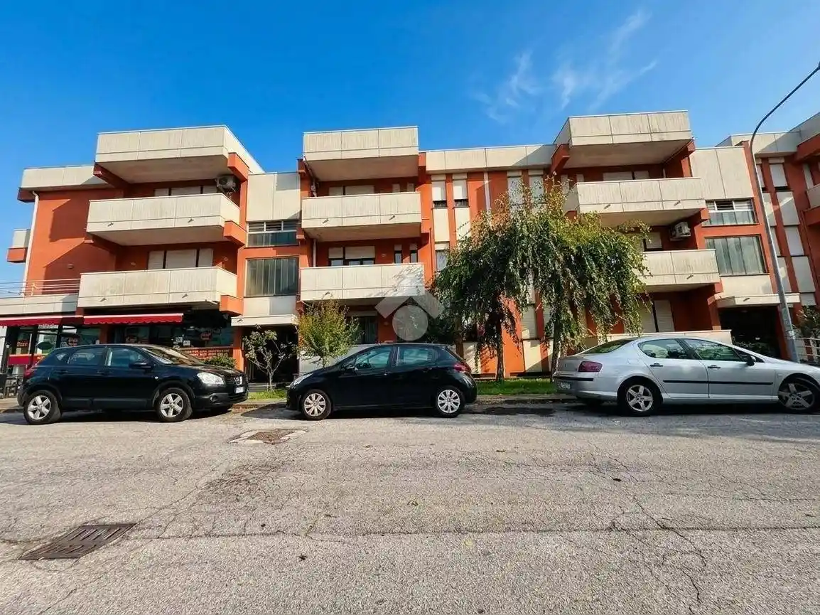 Appartamento in vendita a Rovigo
