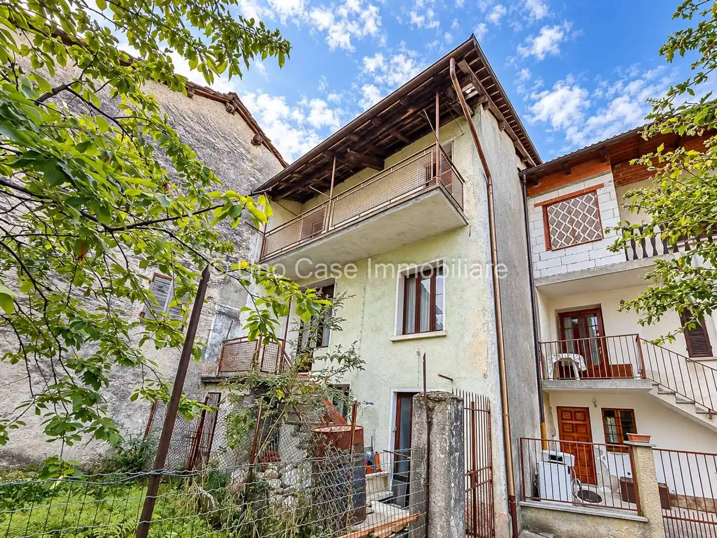 Casa indipendente in vendita a Rueglio